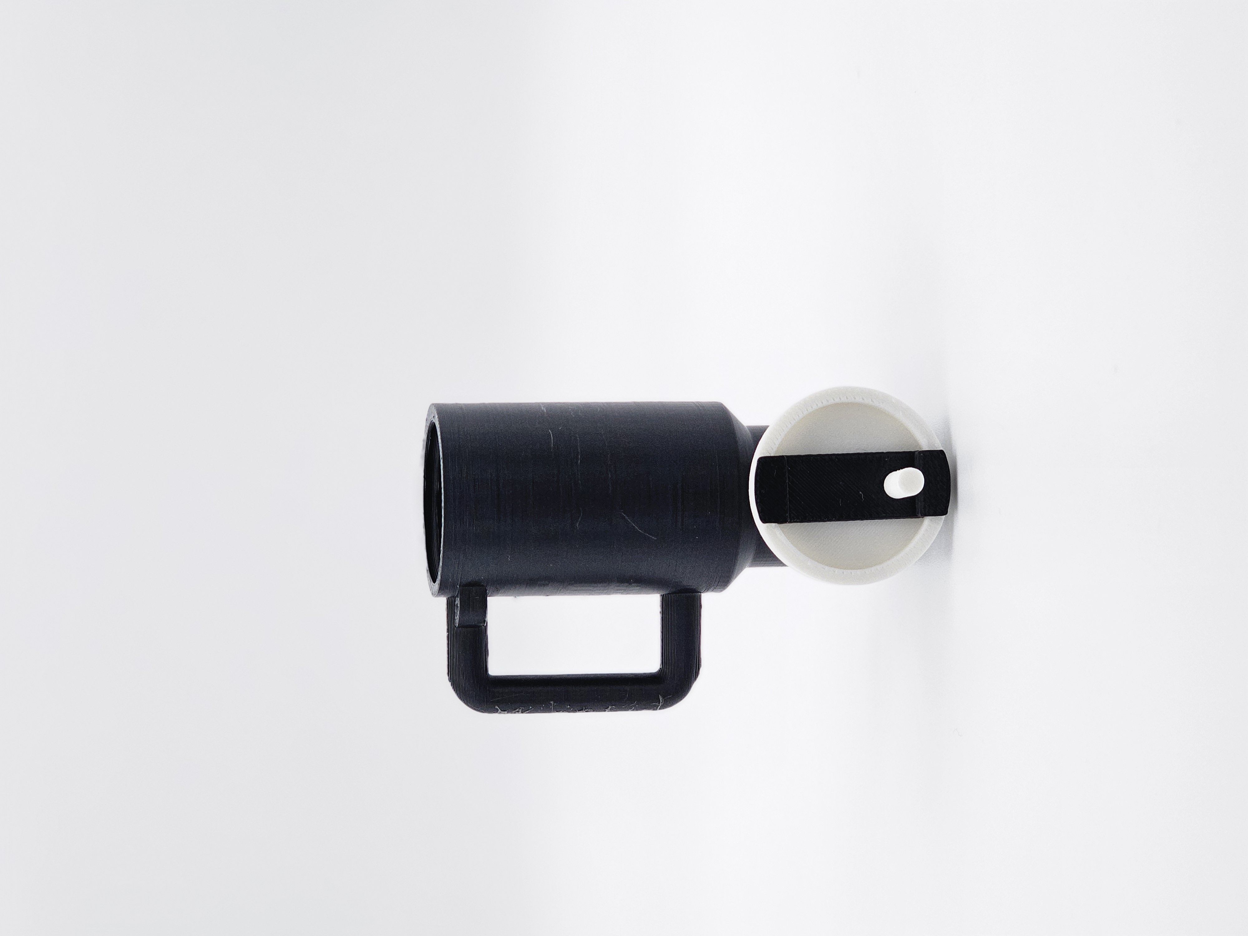 KEY-004-67d2346929618a8cc2364d8c
